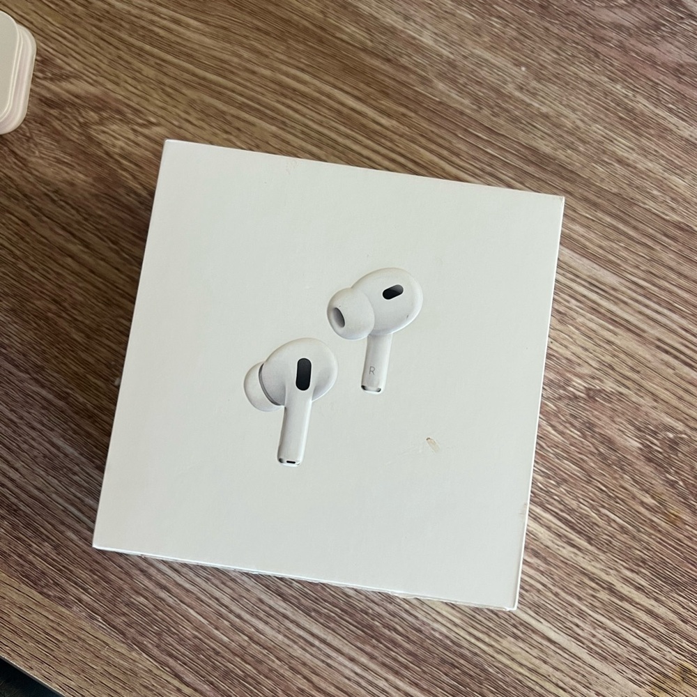 Apple AirPods Pro 2